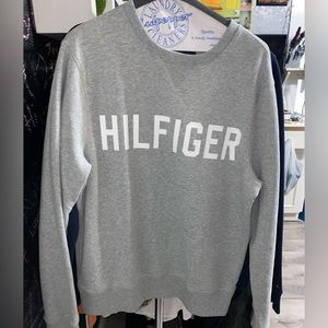 Tommy Hilfiger Men's Long Sleeve Fleece Crewneck Sweatshirt